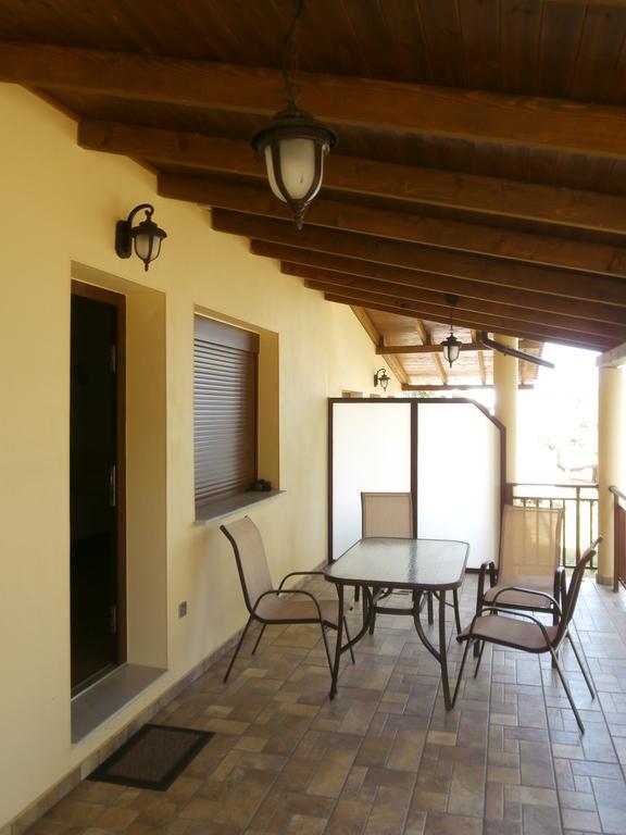 Villa Barouti Коинира Номер фото